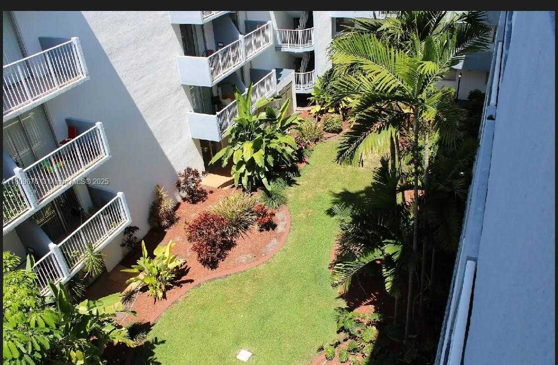 Small Image of 1801 SOUTH TREASURE DR #522, North Bay Village Number 7