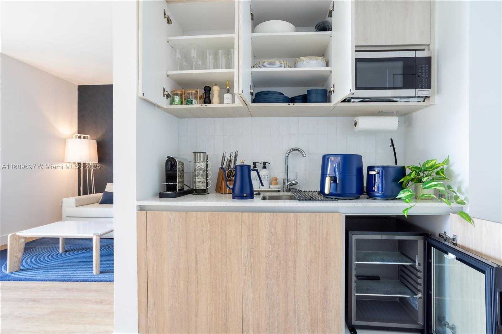 Small Image of 601 NORTH EAST 1ST AVE #2012, Miami Number 5