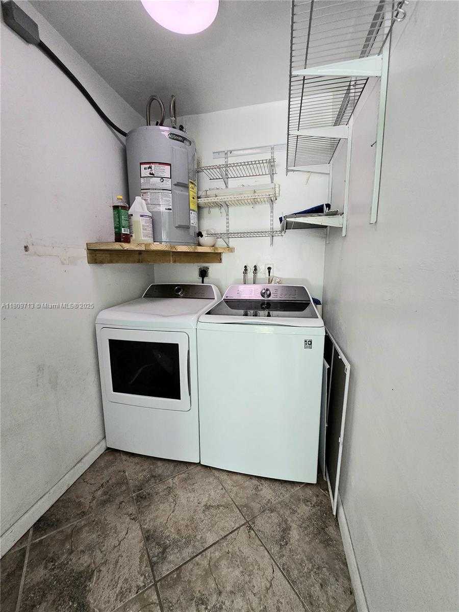 Imagen de Pequeño Objeto