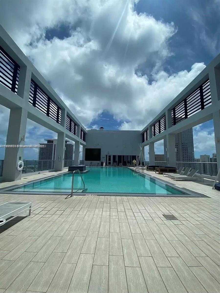 Small Image of 151 SOUTH EAST 1ST ST #2405, Miami Number 9