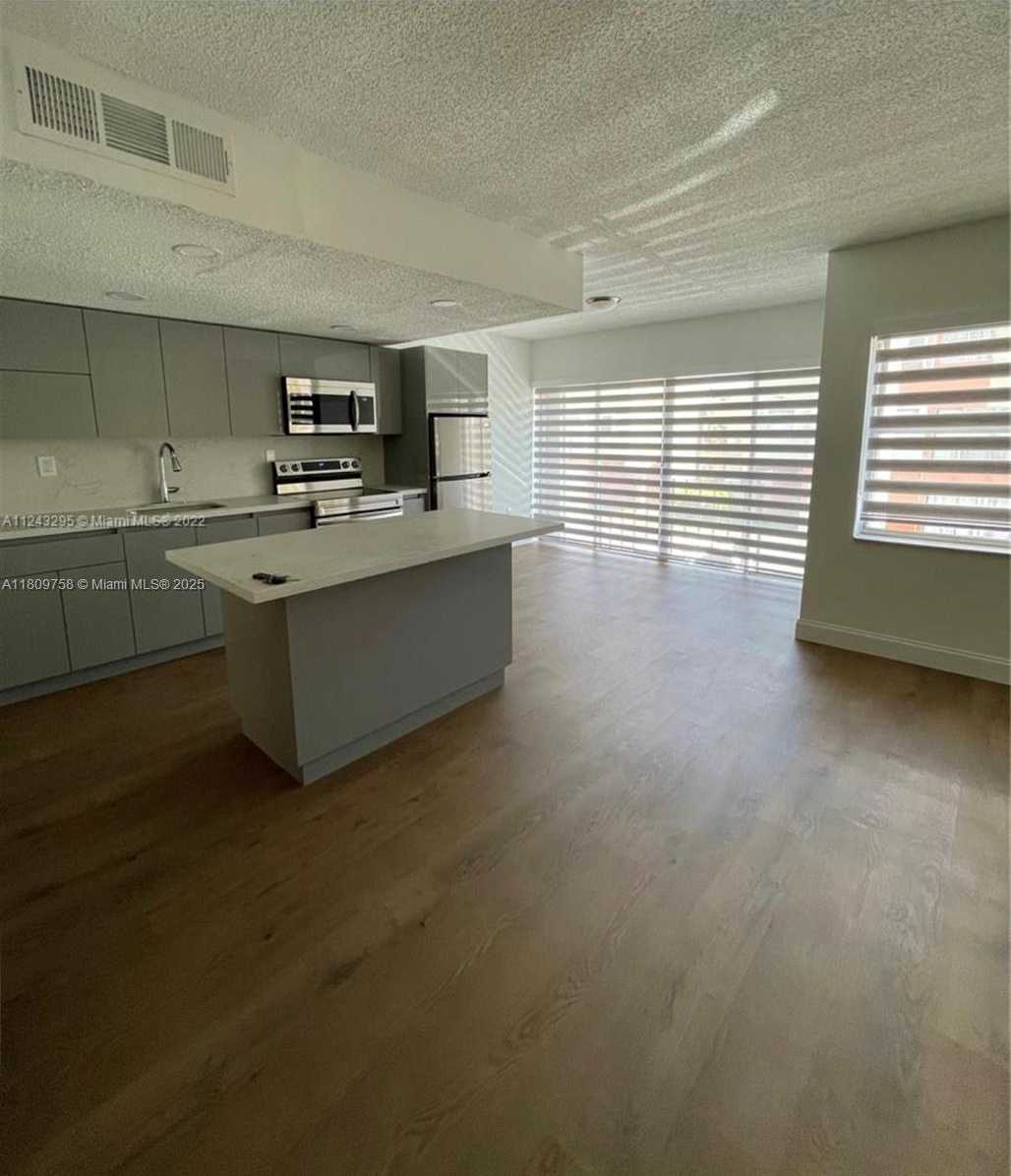 Small Image of 9331 SOUTH WEST 4TH ST #216B, Miami Number 2