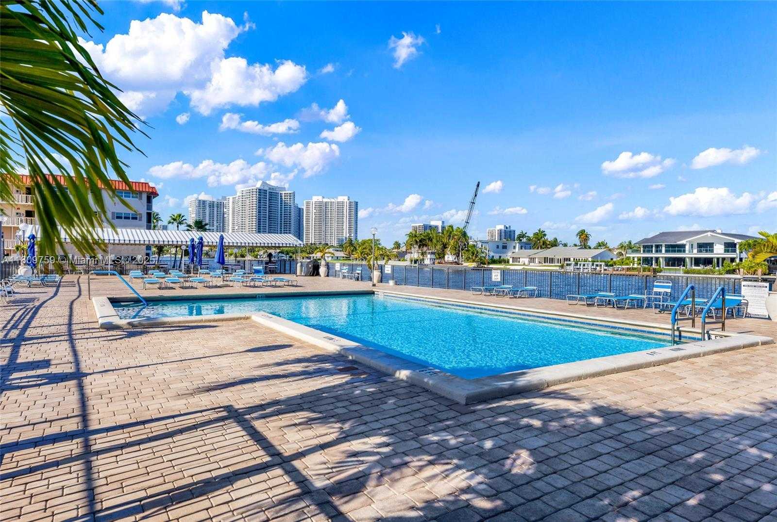 Small Image of 2017 SOUTH OCEAN DR #1004, Hallandale Beach Number 21