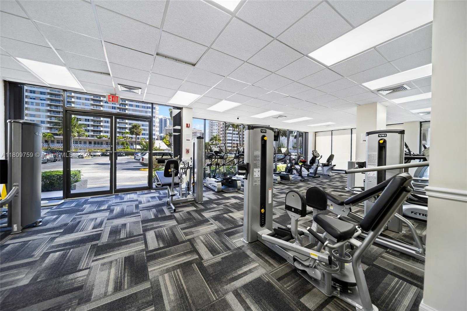 Small Image of 2017 SOUTH OCEAN DR #1004, Hallandale Beach Number 27