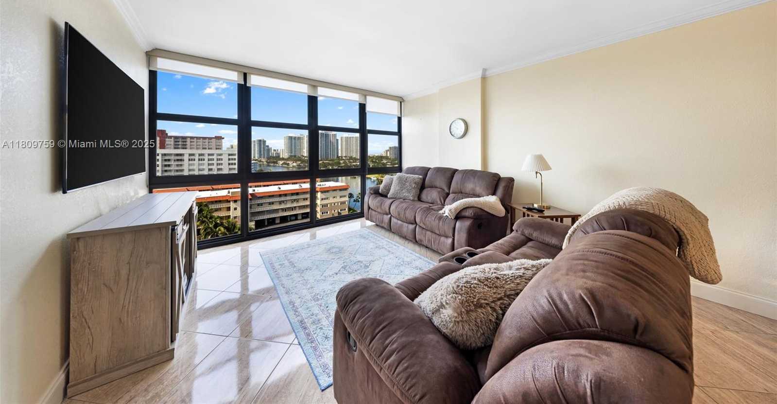 Small Image of 2017 SOUTH OCEAN DR #1004, Hallandale Beach Number 3