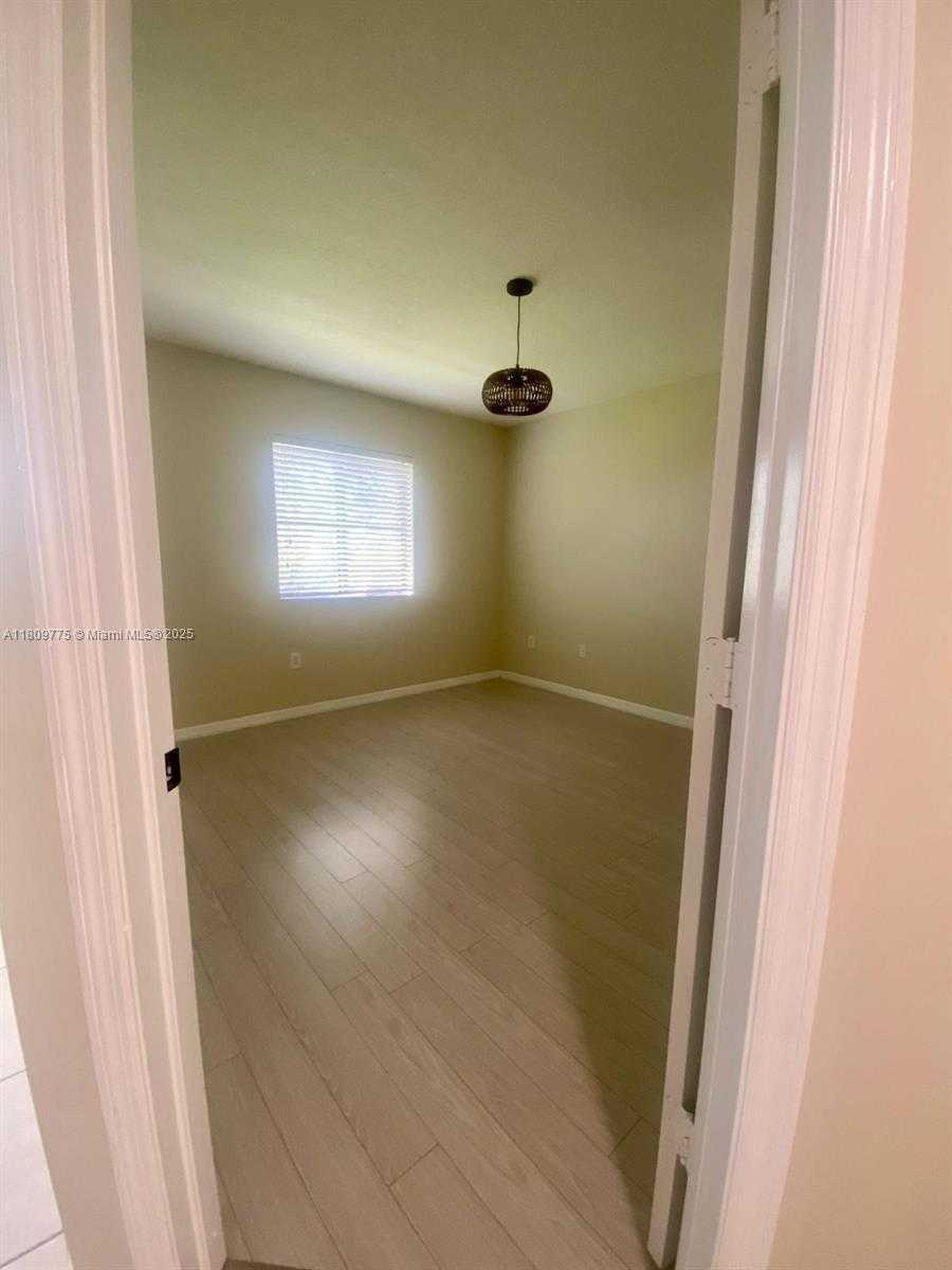 Small Image of 22921 SOUTH WEST 88TH PL #205, Cutler Bay Number 19