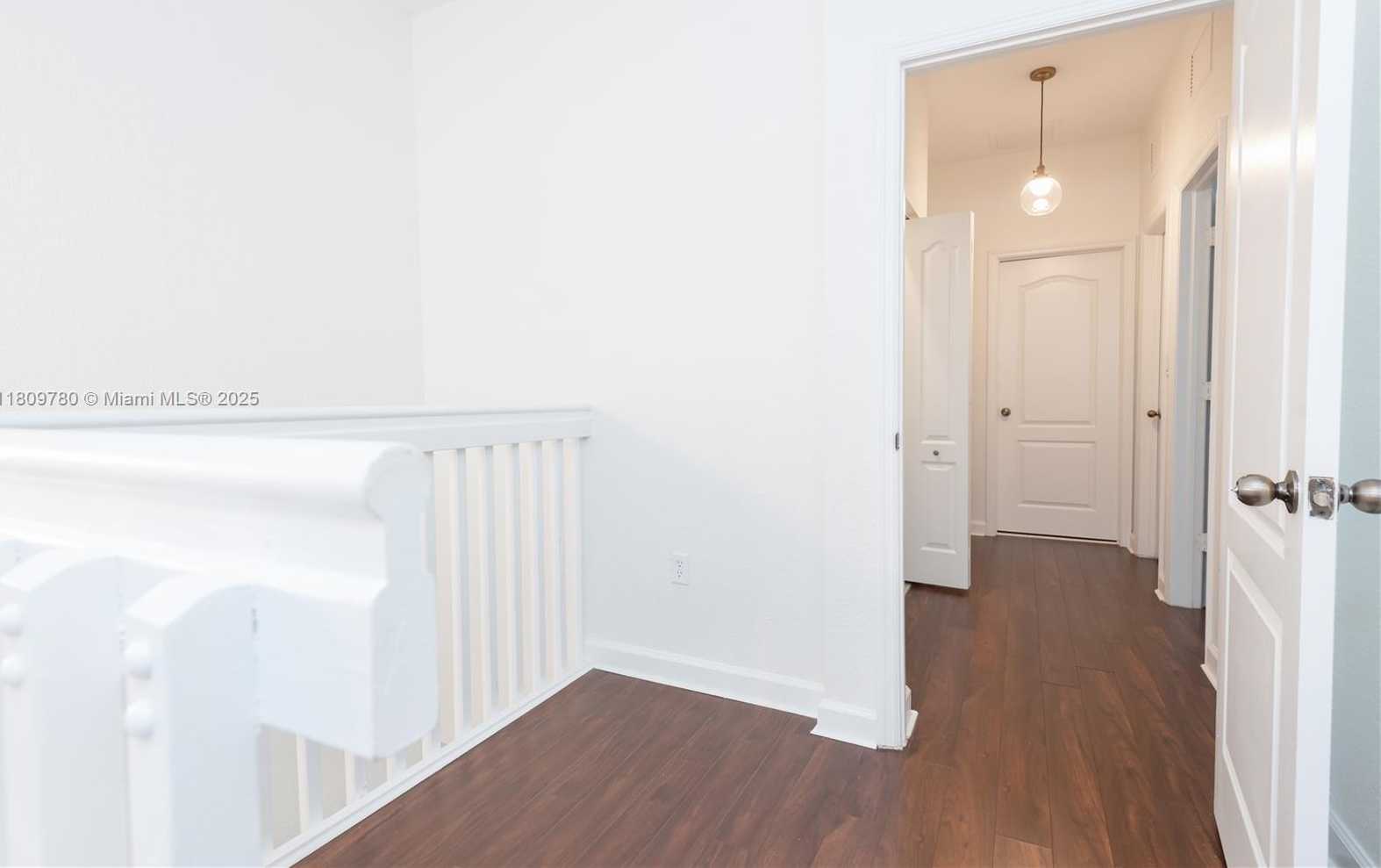 Small Image of 15323 SOUTH WEST 9TH WAY, Miami Number 16