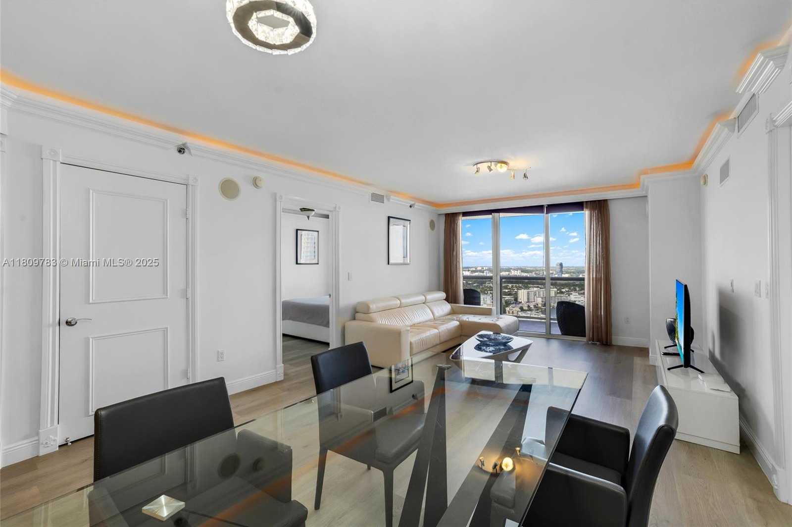 Small Image of 1800 SOUTH OCEAN DR #3607, Hallandale Beach Number 19