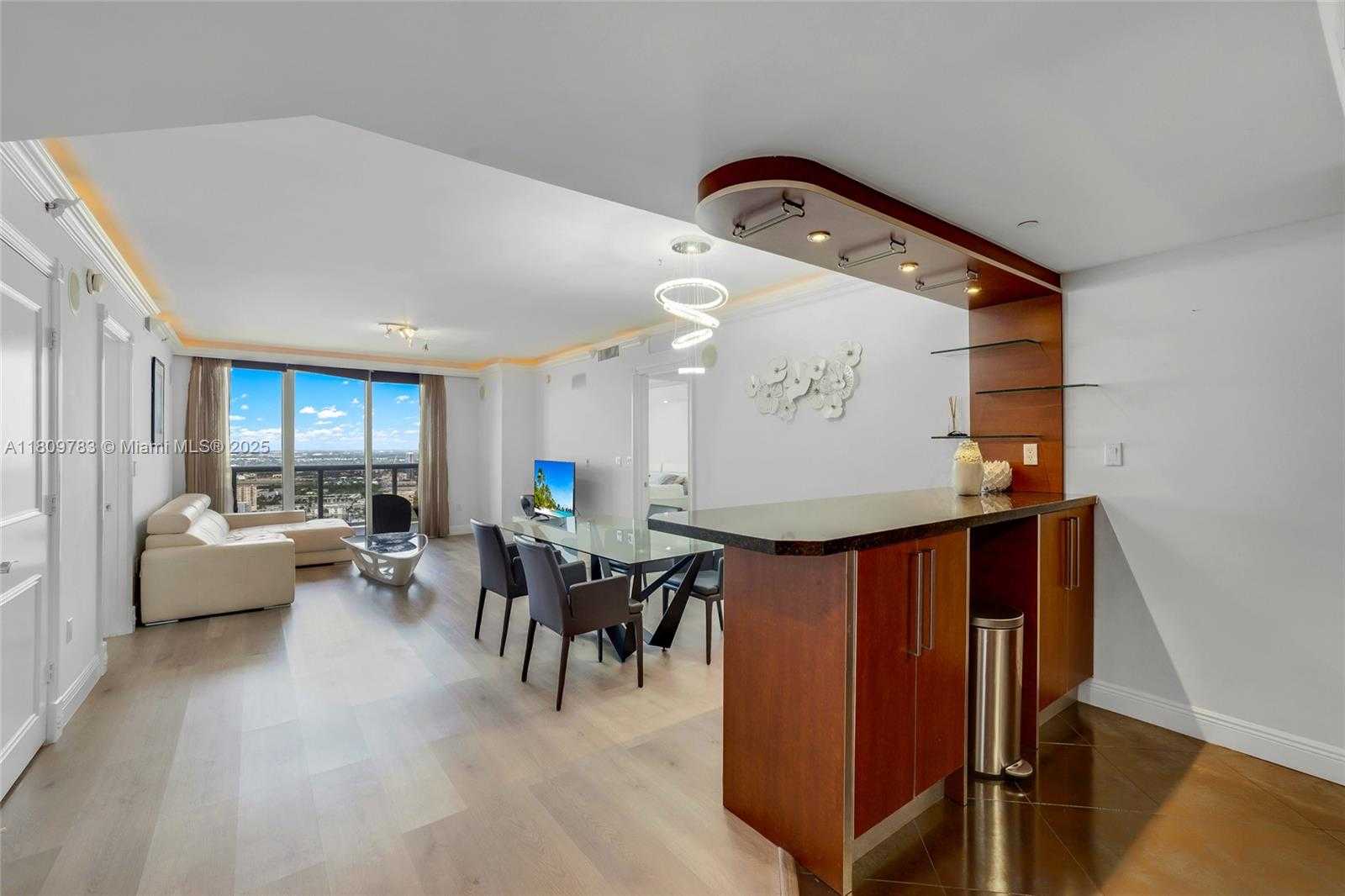 Small Image of 1800 SOUTH OCEAN DR #3607, Hallandale Beach Number 20
