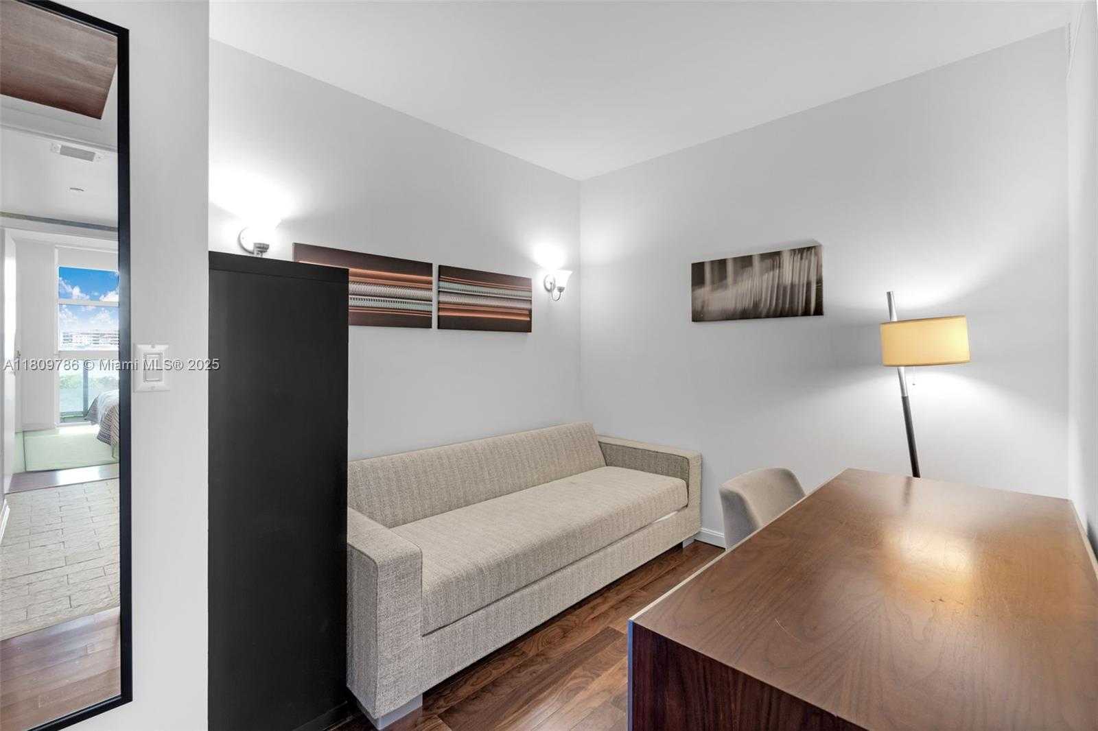 Small Image of 50 BISCAYNE BLVD #904, Miami Number 17