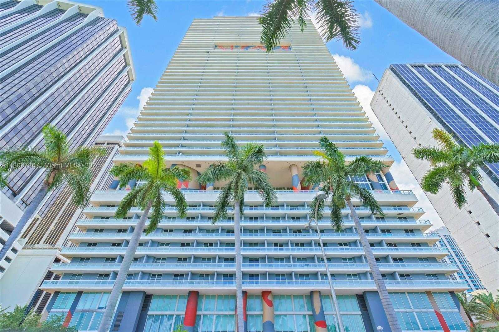 Small Image of 50 BISCAYNE BLVD #904, Miami Number 2