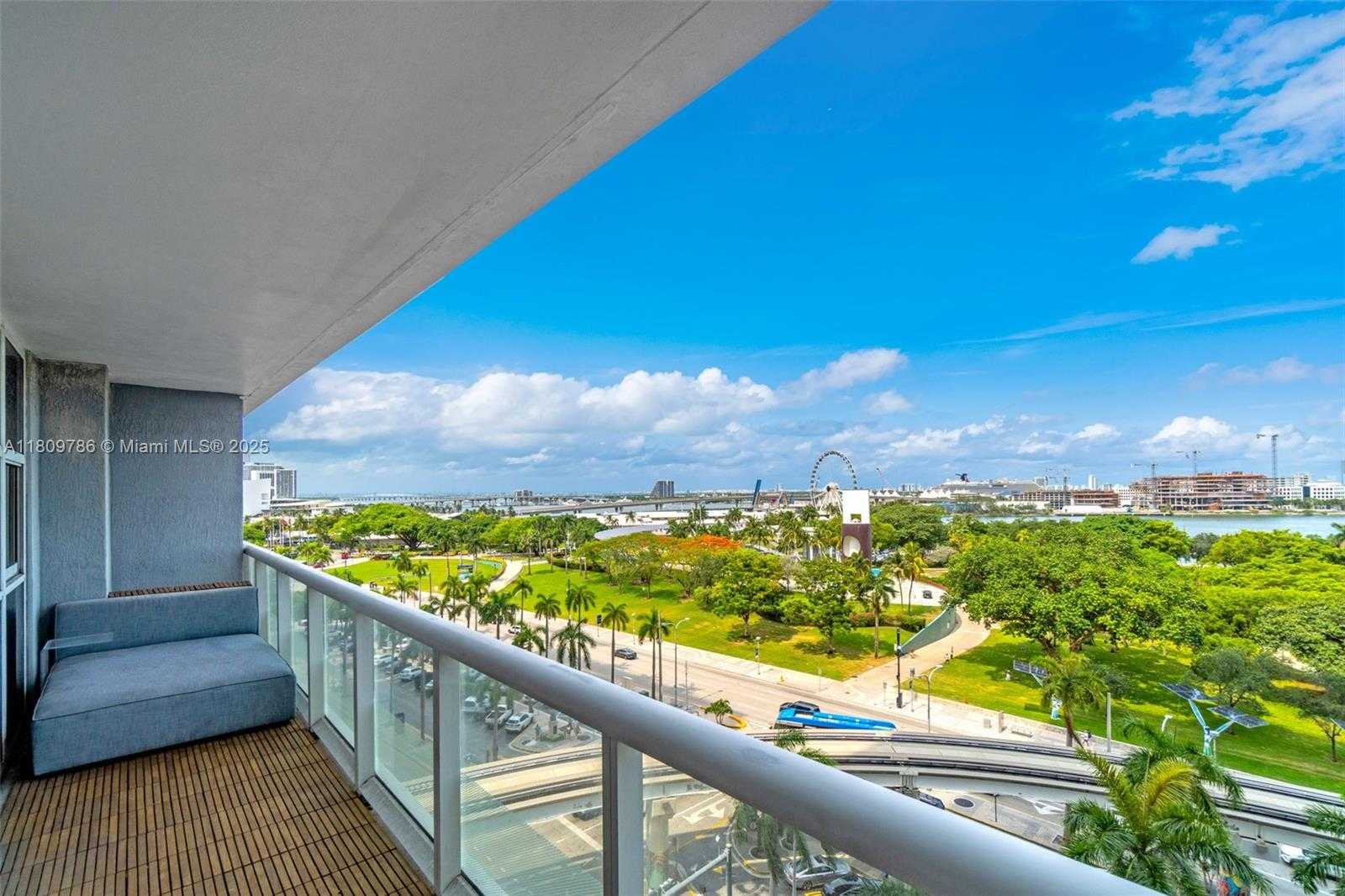 Small Image of 50 BISCAYNE BLVD #904, Miami Number 20