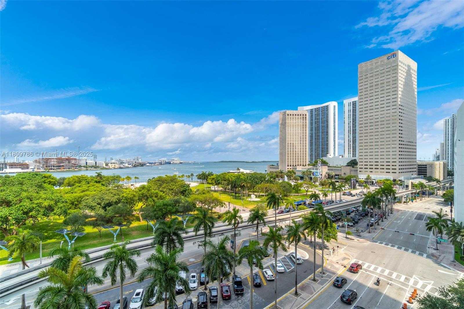 Small Image of 50 BISCAYNE BLVD #904, Miami Number 22