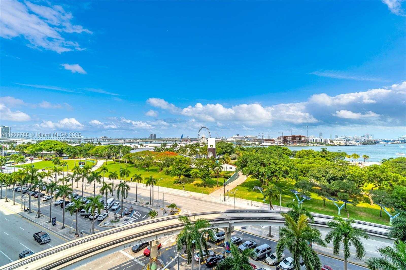 Small Image of 50 BISCAYNE BLVD #904, Miami Number 23