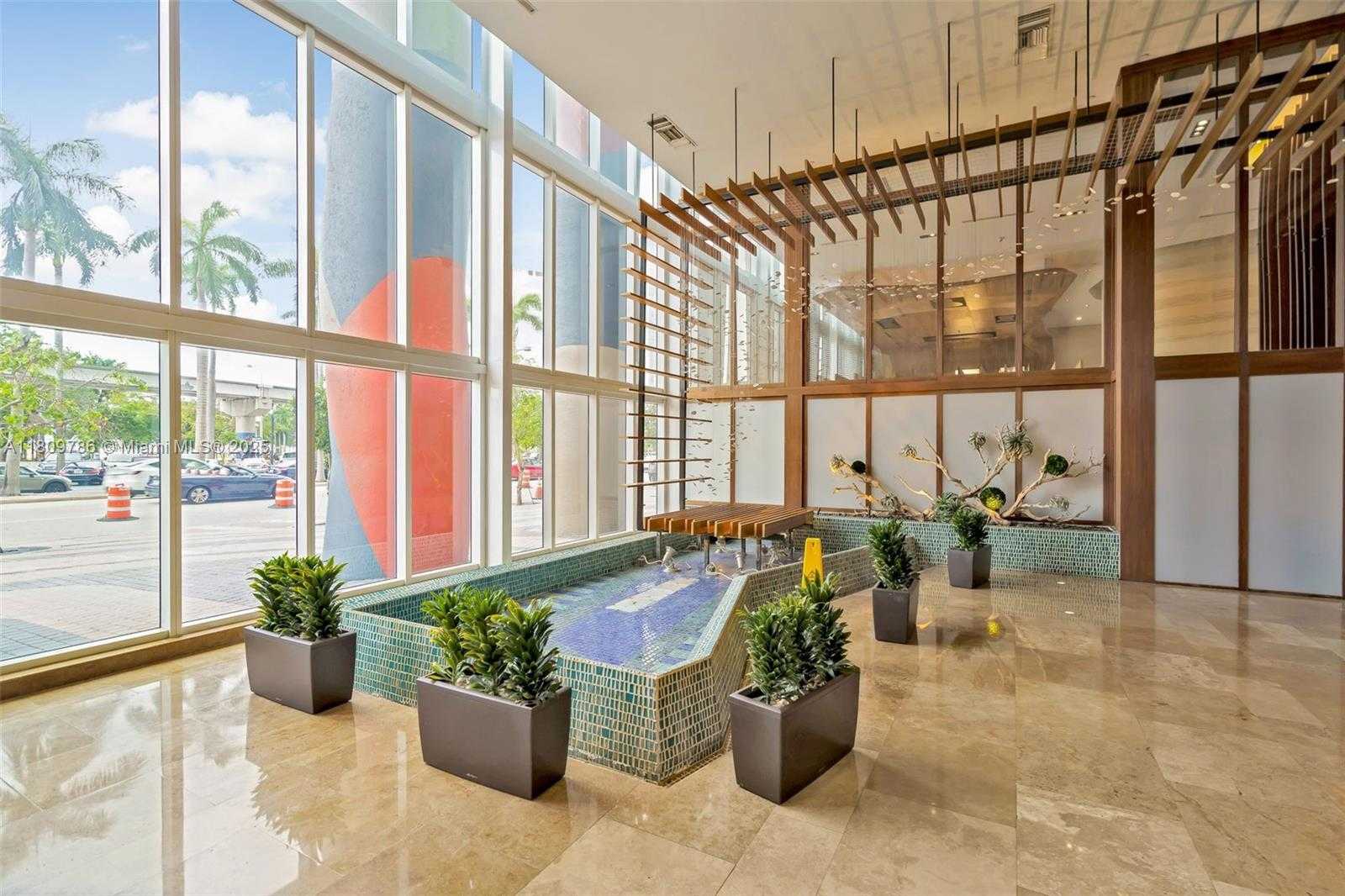 Small Image of 50 BISCAYNE BLVD #904, Miami Number 3