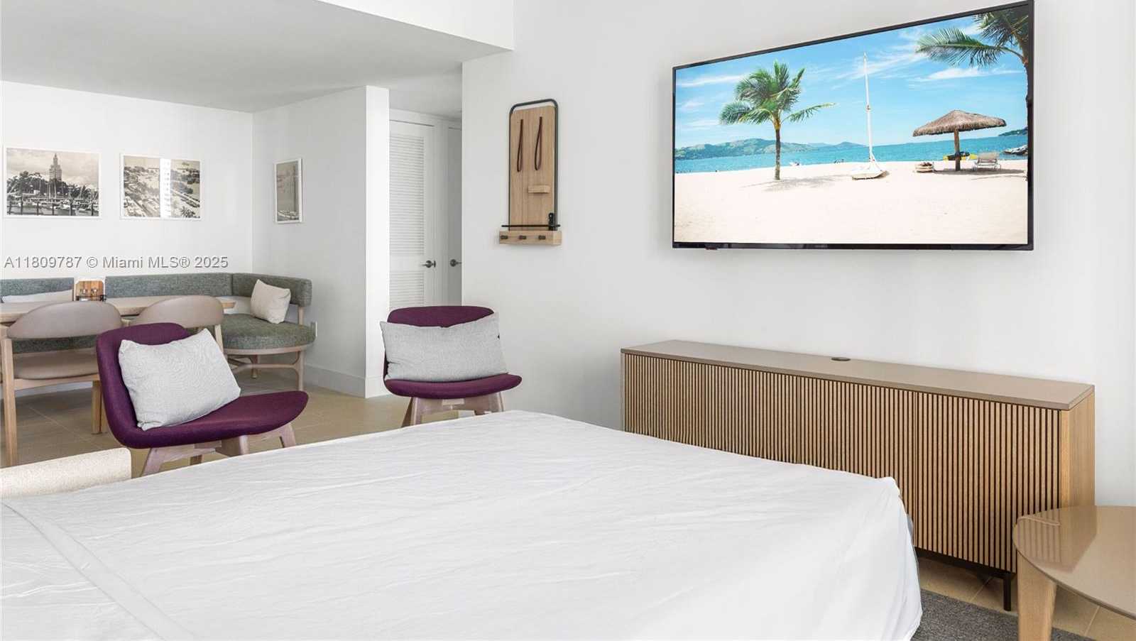 Small Image of 159 NORTH EAST 6TH ST #2901, Miami Number 10