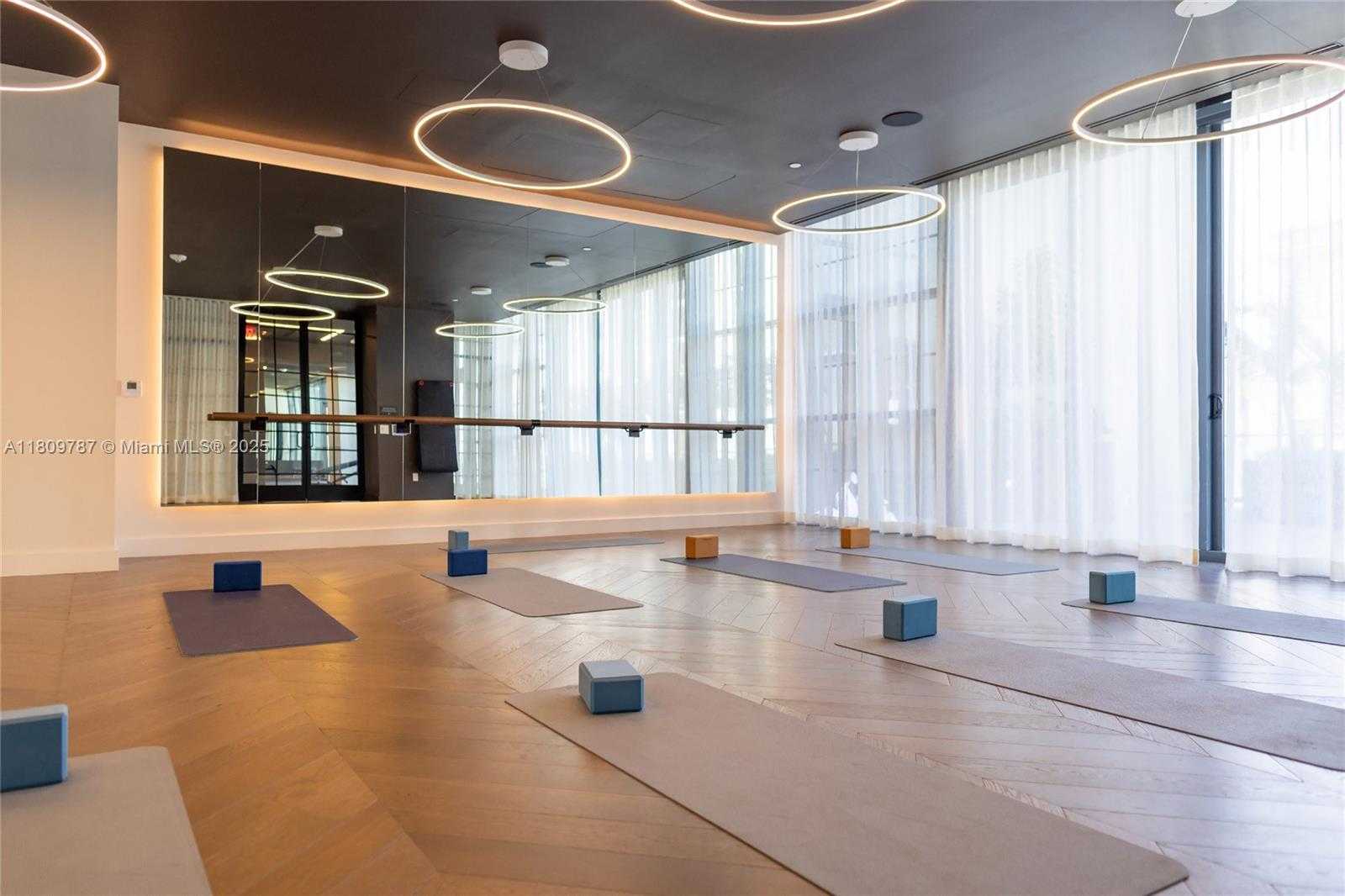 Small Image of 159 NORTH EAST 6TH ST #2901, Miami Number 27