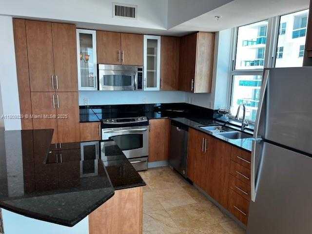 Small Image of 7900 HARBOR ISLAND DR #912, North Bay Village Number 11