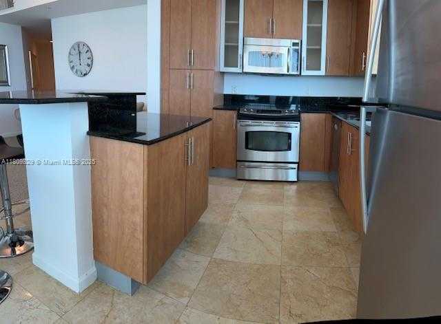 Small Image of 7900 HARBOR ISLAND DR #912, North Bay Village Number 12