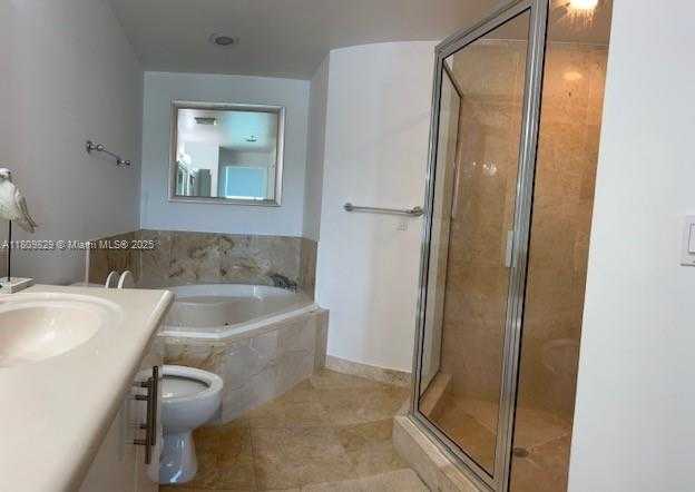Small Image of 7900 HARBOR ISLAND DR #912, North Bay Village Number 20