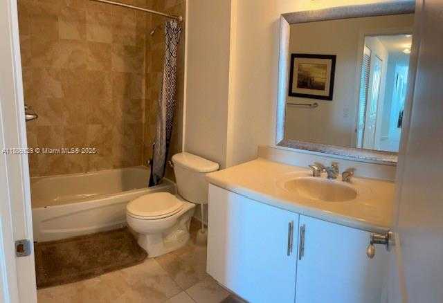 Small Image of 7900 HARBOR ISLAND DR #912, North Bay Village Number 34