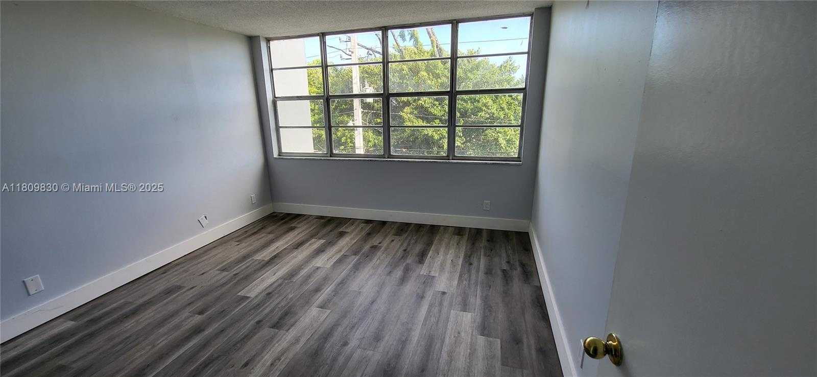 Small Image of 16740 NORTH EAST 9TH AVE #311, North Miami Beach Number 11