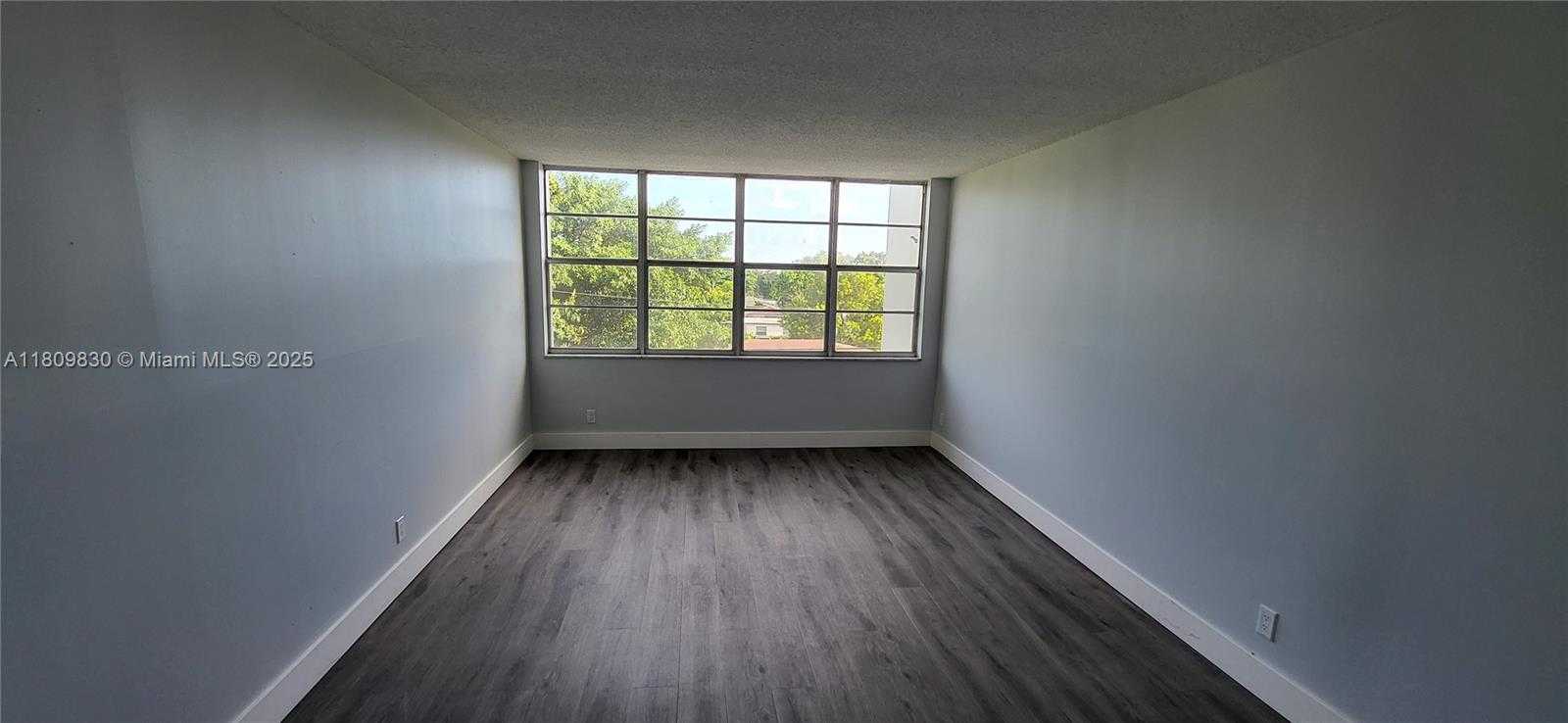 Small Image of 16740 NORTH EAST 9TH AVE #311, North Miami Beach Number 14
