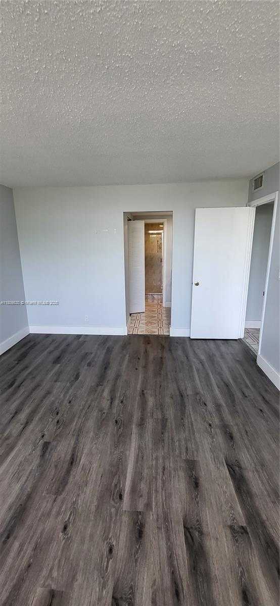 Small Image of 16740 NORTH EAST 9TH AVE #311, North Miami Beach Number 15