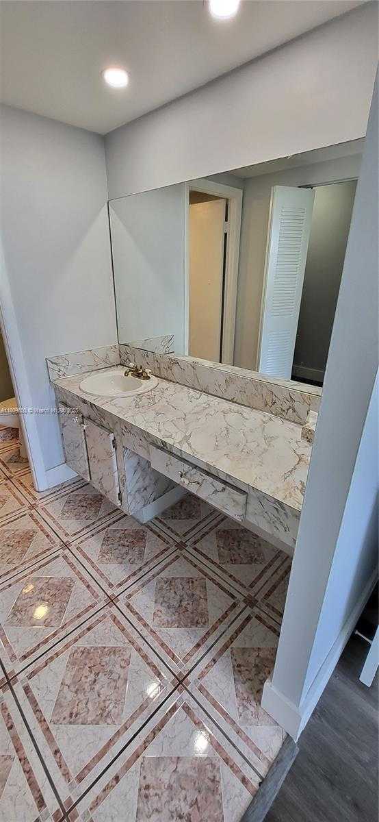 Small Image of 16740 NORTH EAST 9TH AVE #311, North Miami Beach Number 16