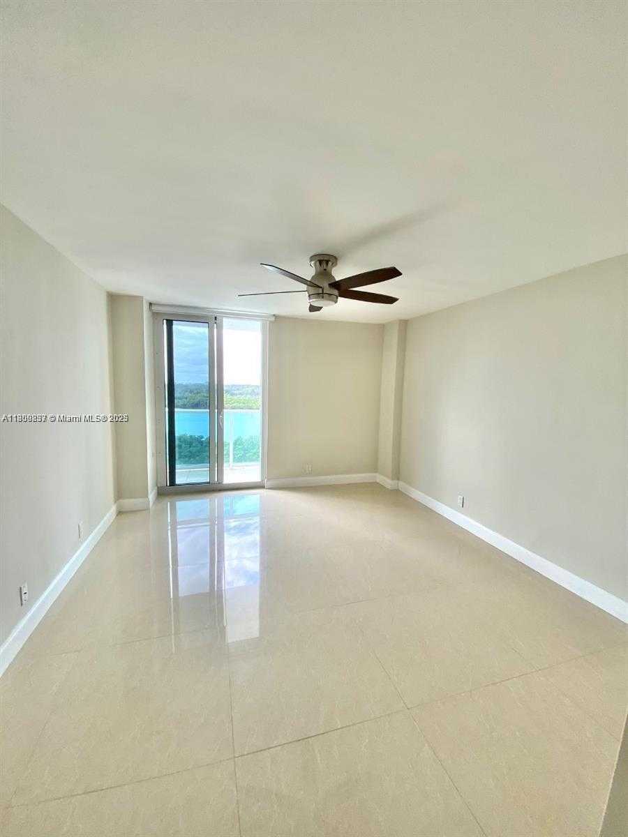 Small Image of 100 BAYVIEW DR #1520, Sunny Isles Beach Number 11