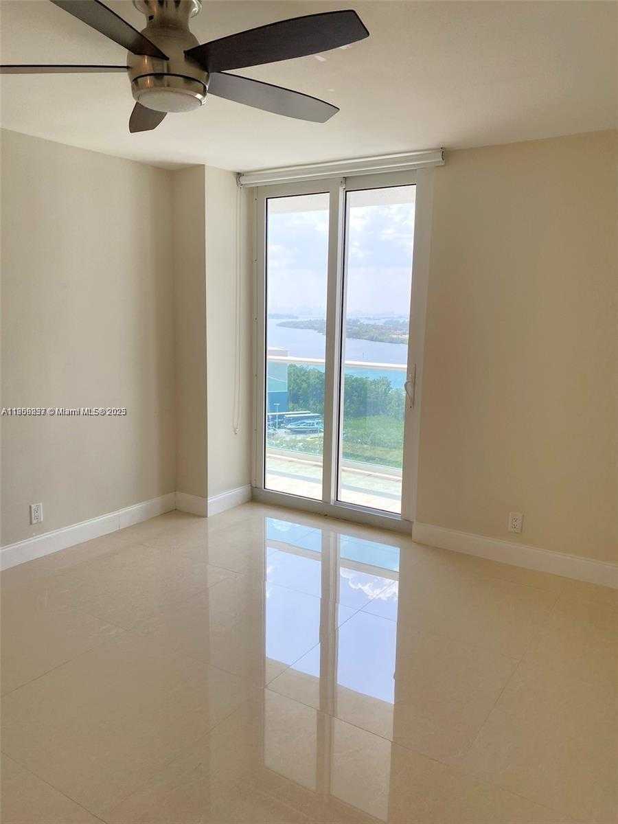 Small Image of 100 BAYVIEW DR #1520, Sunny Isles Beach Number 12