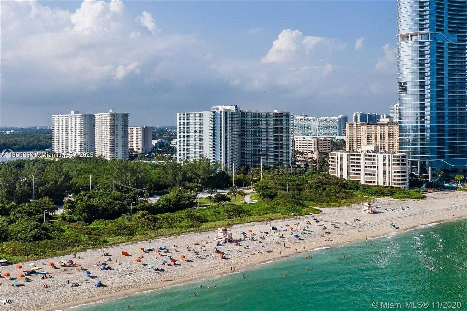 Small Image of 100 BAYVIEW DR #1520, Sunny Isles Beach Number 20