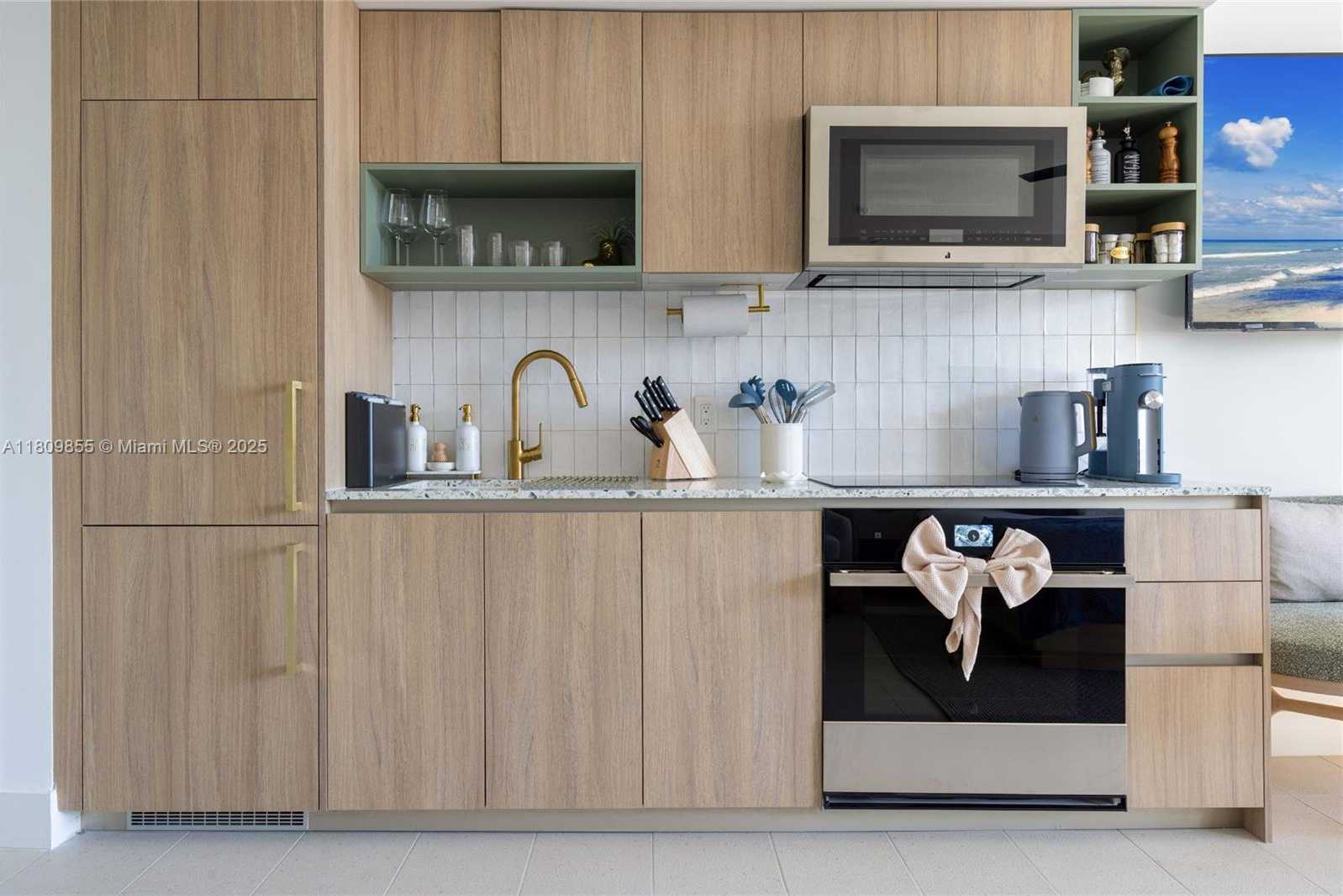 Small Image of 159 NORTH EAST 6TH ST #3012, Miami Number 21