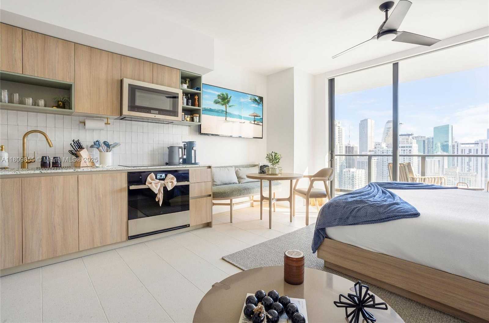 Small Image of 159 NORTH EAST 6TH ST #3012, Miami Number 3