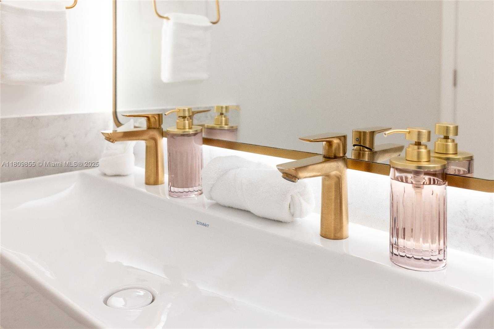 Small Image of 159 NORTH EAST 6TH ST #3012, Miami Number 30