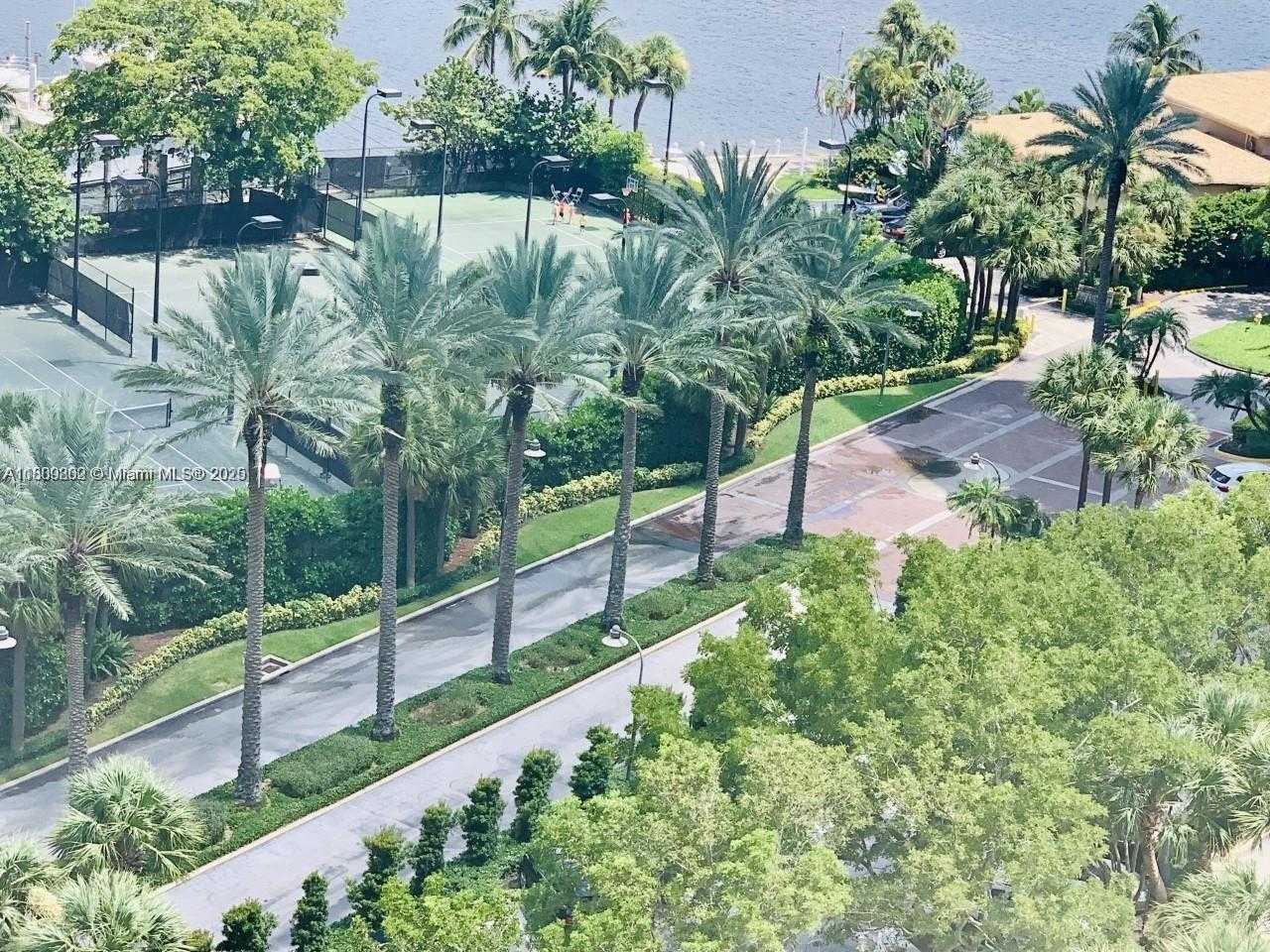 Small Image of 2 GROVE ISLE DR #B906, Miami Number 18