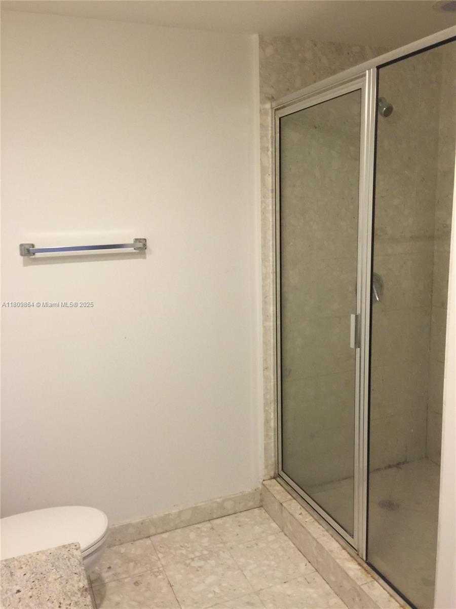 Small Image of 185 SOUTH WEST 7 ST #3200, Miami Number 10
