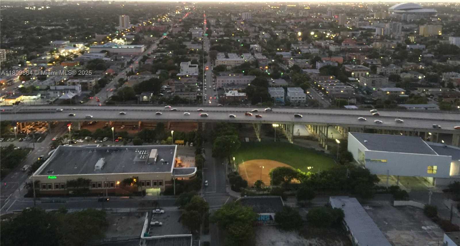 Small Image of 185 SOUTH WEST 7 ST #3200, Miami Number 11