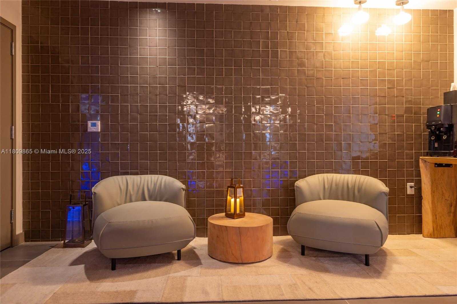 Small Image of 159 NE 6th St, Miami, FL 33132, USA Number 71