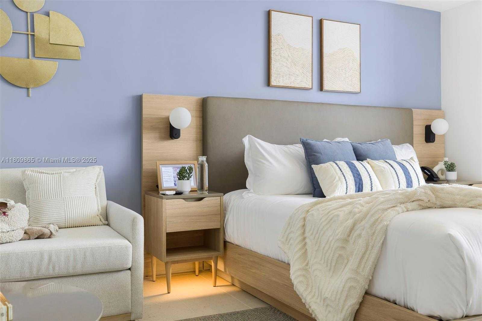 Small Image of 159 NE 6th St, Miami, FL 33132, USA Number 9