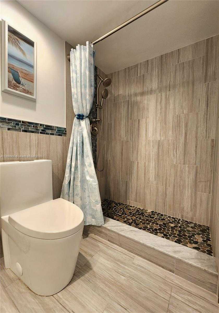 Small Image of 3000 SOUTH OCEAN DR #1206, Hollywood Number 10