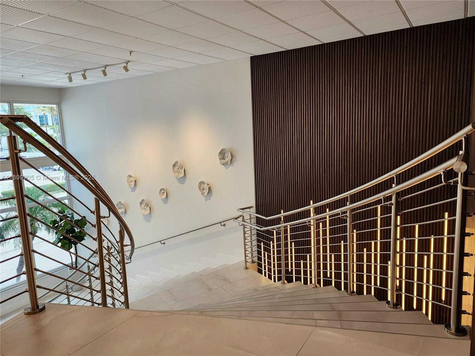 Small Image of 3000 SOUTH OCEAN DR #1206, Hollywood Number 19