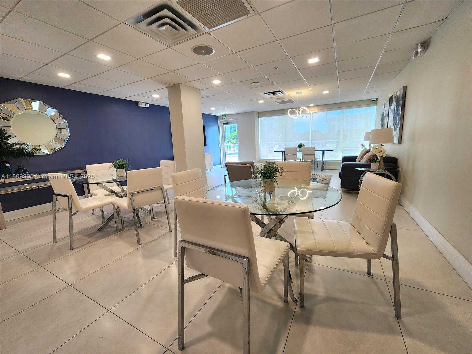 Small Image of 3000 SOUTH OCEAN DR #1206, Hollywood Number 24