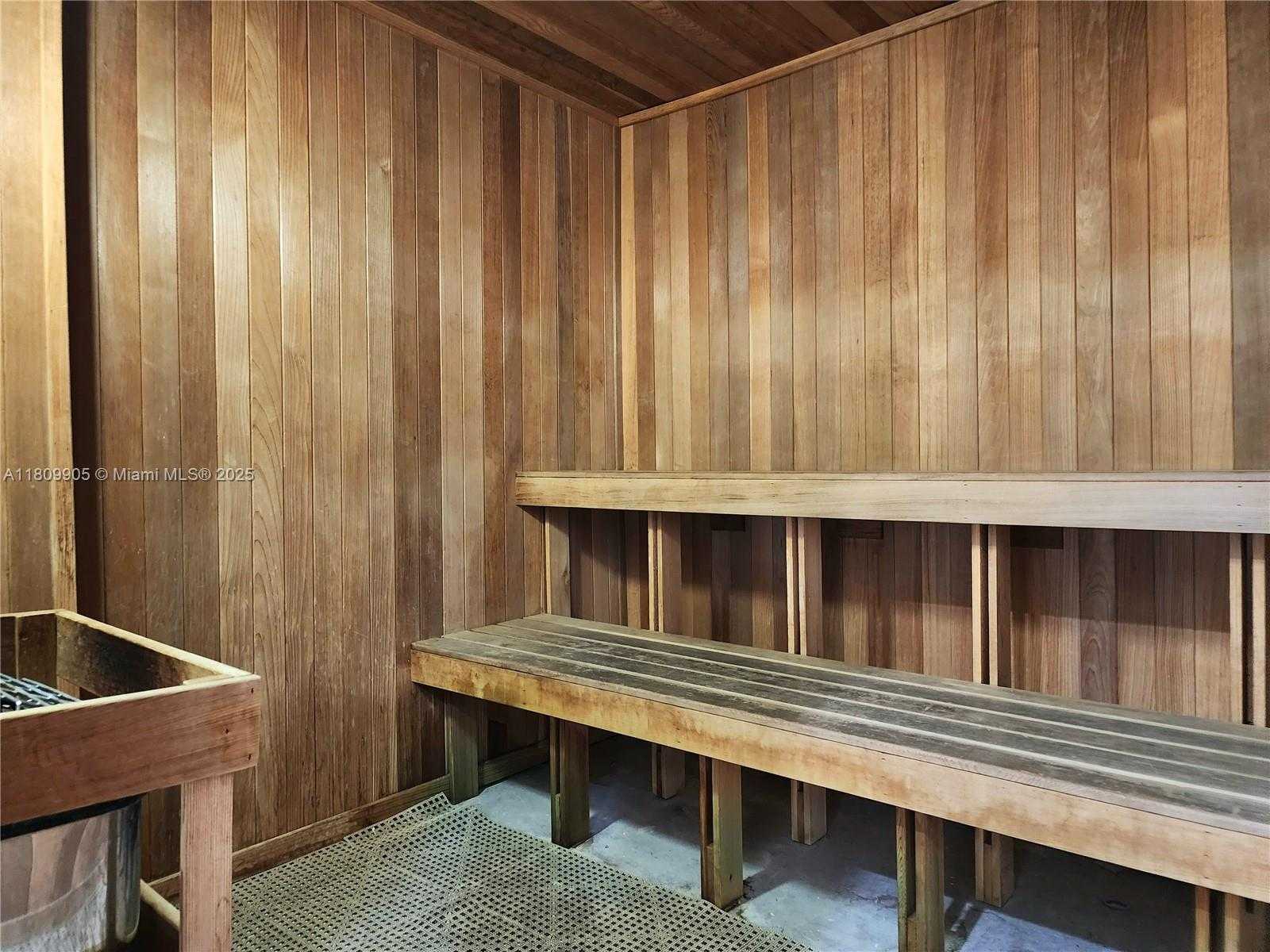 Small Image of 3000 SOUTH OCEAN DR #1206, Hollywood Number 26