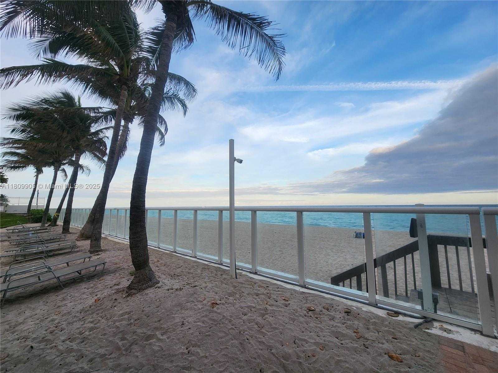 Small Image of 3000 SOUTH OCEAN DR #1206, Hollywood Number 33