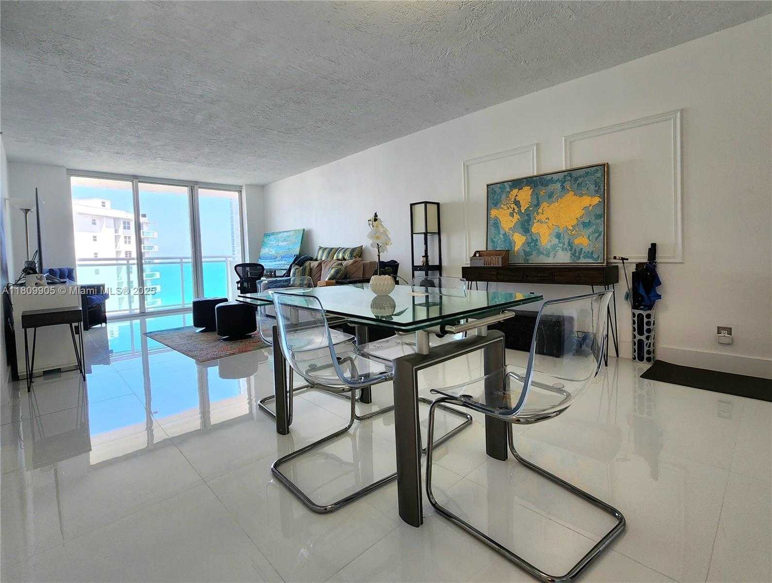 Small Image of 3000 SOUTH OCEAN DR #1206, Hollywood Number 5