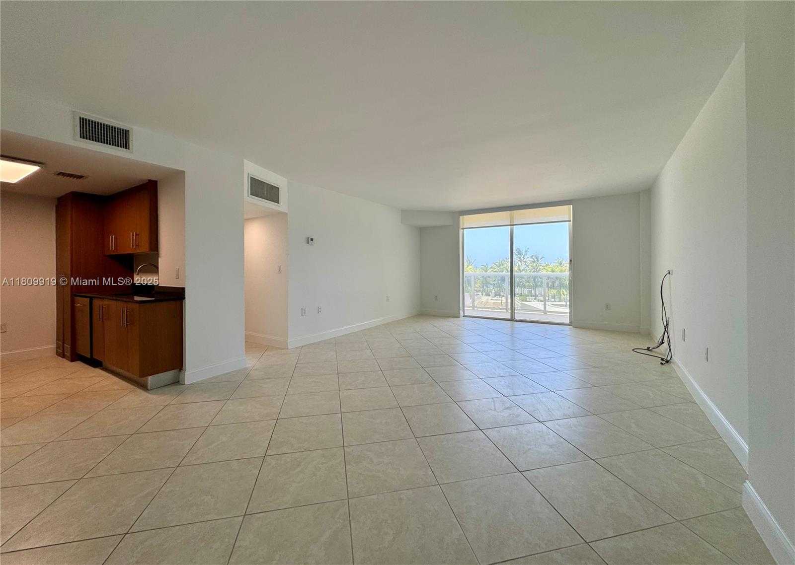 Small Image of 10275 COLLINS AVE #318, Bal Harbour Number 10