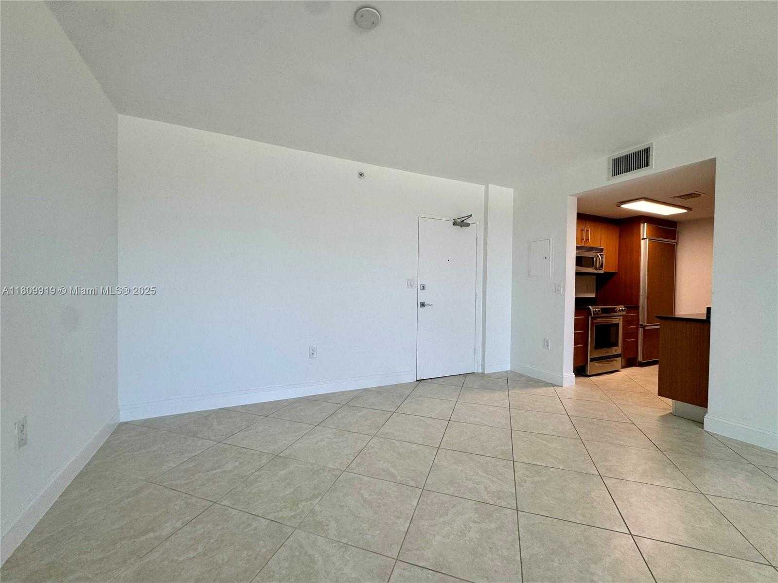 Small Image of 10275 COLLINS AVE #318, Bal Harbour Number 9