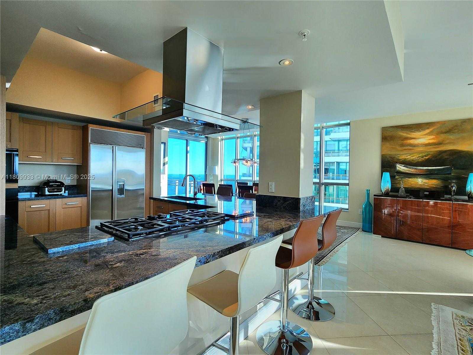 Small Image of 3535 SOUTH OCEAN DR #2805, Hollywood Number 12