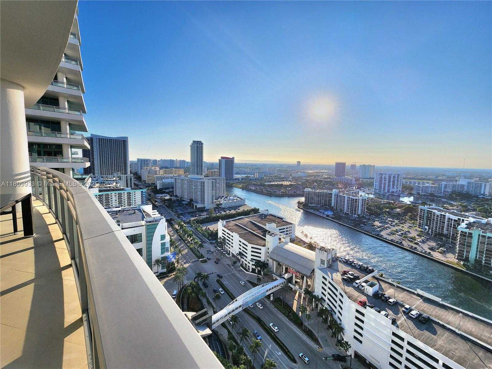 Small Image of 3535 SOUTH OCEAN DR #2805, Hollywood Number 19