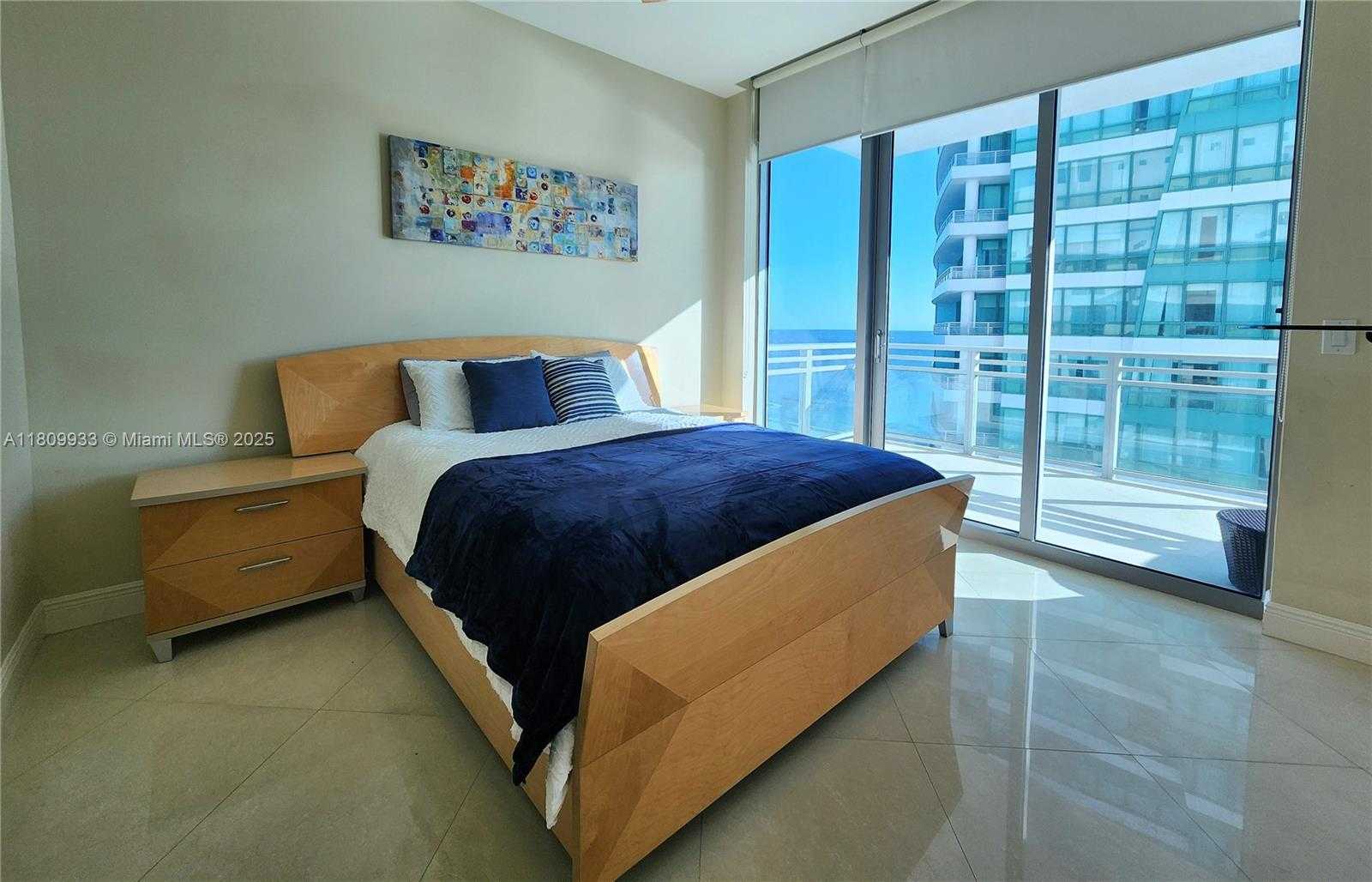 Small Image of 3535 SOUTH OCEAN DR #2805, Hollywood Number 28